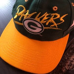 Green Bay Packers snap back